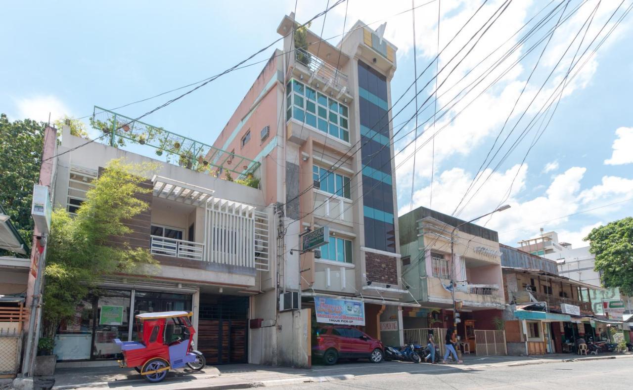 Hotel RedDoorz @ Paterno Street Tacloban Exterior foto